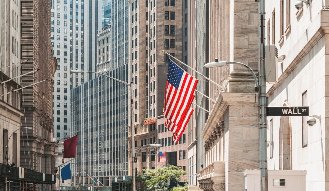 纳指暴涨12.5%：不要过于乐观